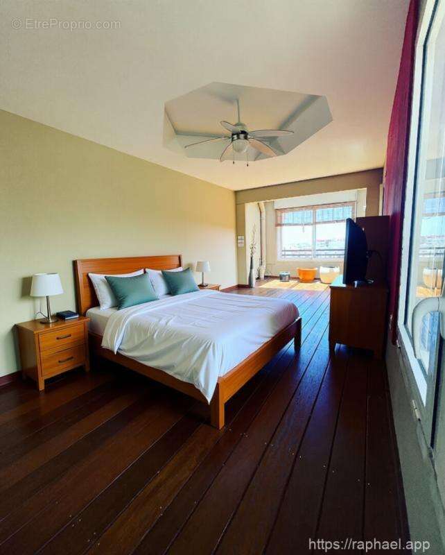 Appartement à SAINT-DENIS