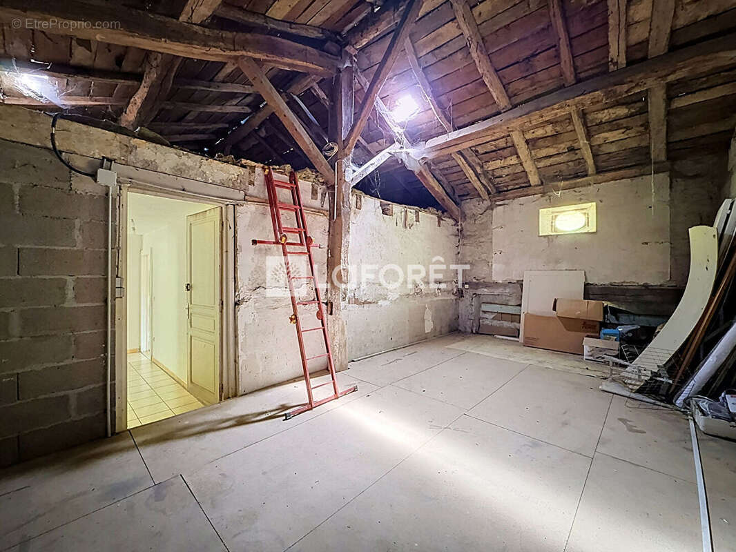 Maison Rouvres-la-chetive 4 pièce(s) 135.37 m2 - photo 11