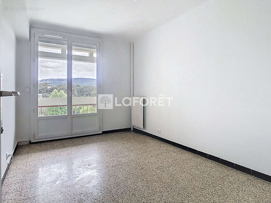 Appartement à AUBAGNE
