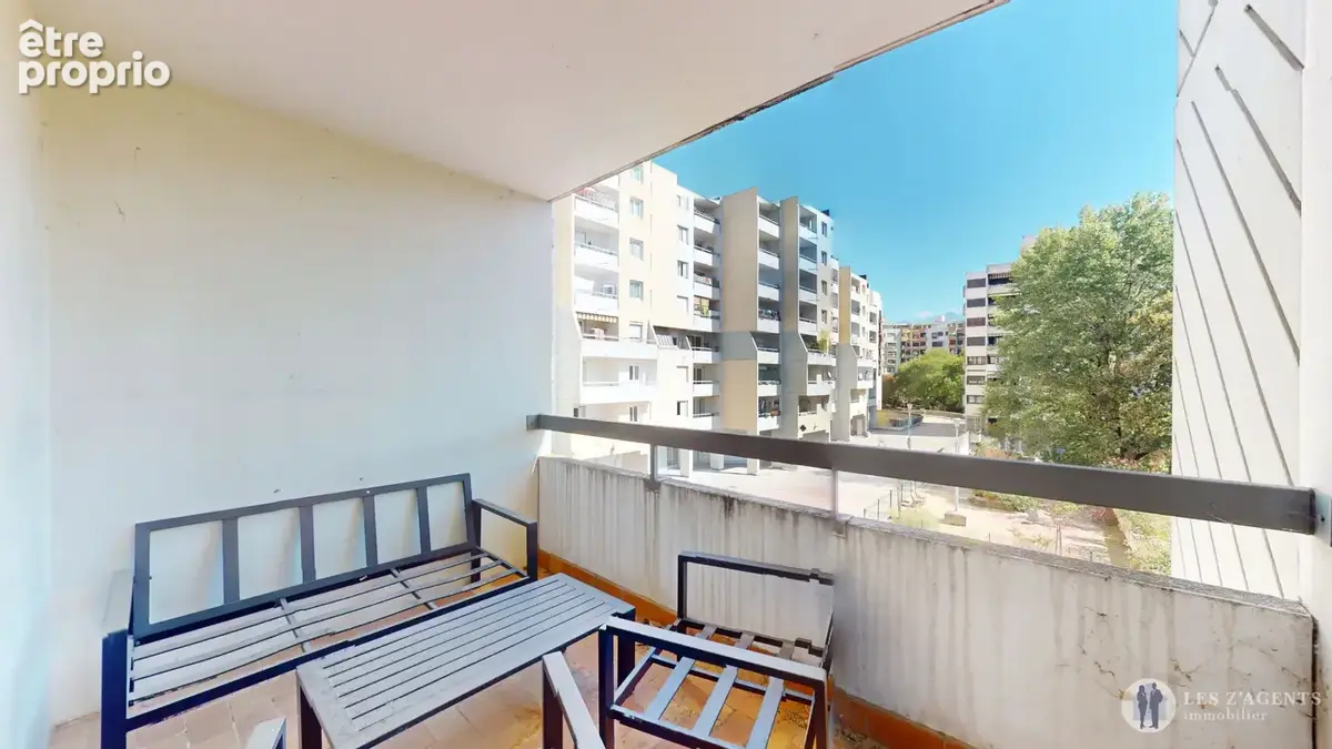 Appartement T3 de 68m2 avec balcon + garage - photo 4