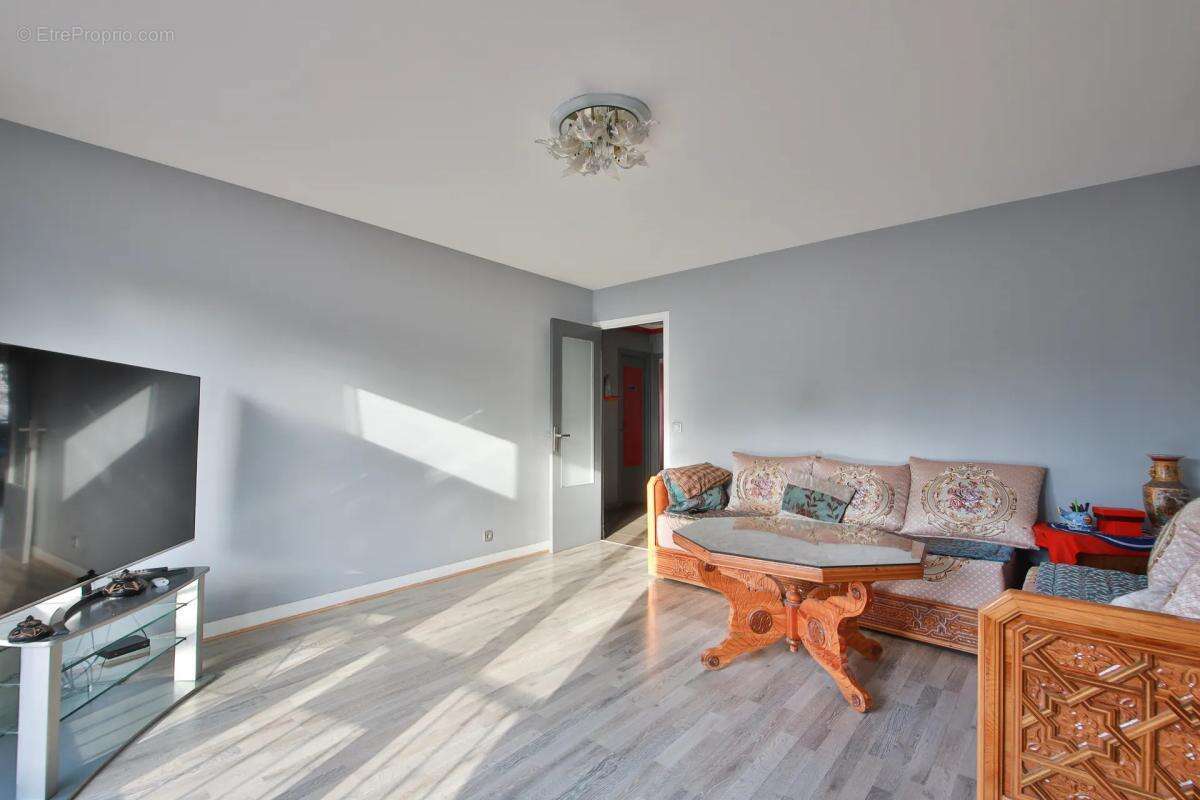 Appartement à CACHAN