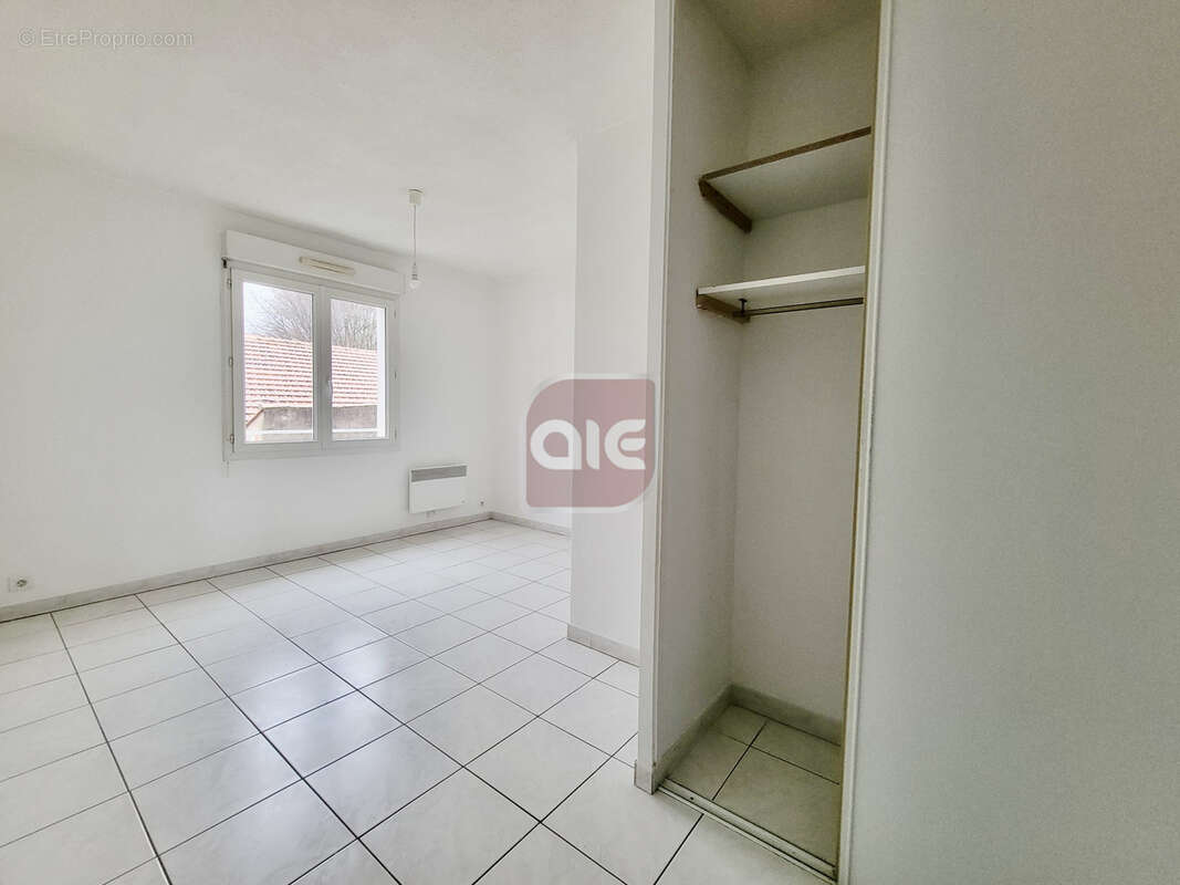 Appartement à GANGES