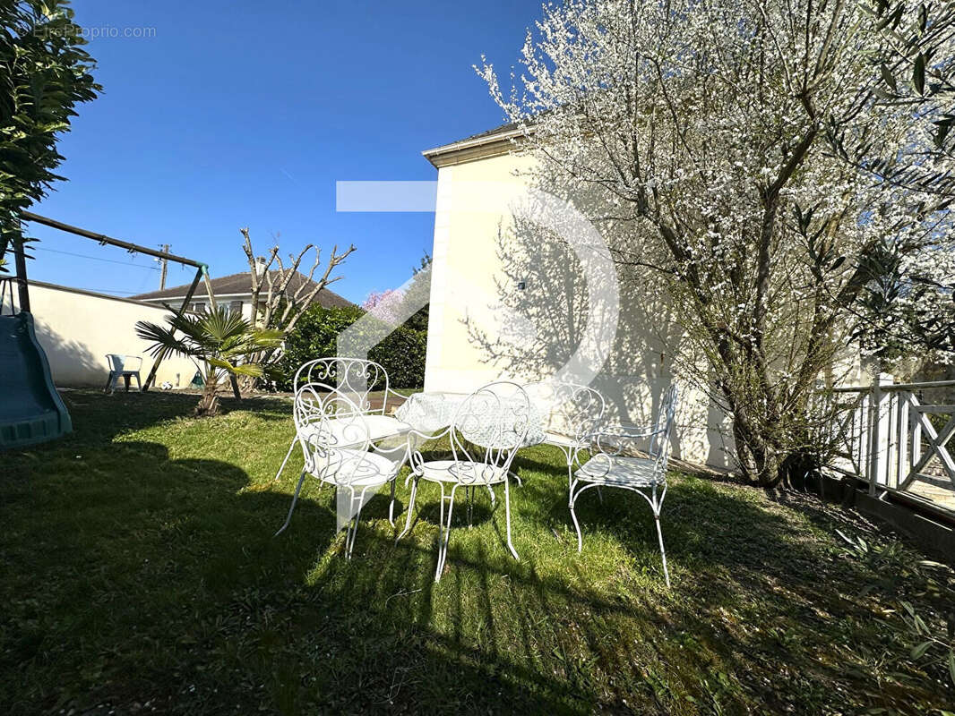 Maison à MONTMORENCY