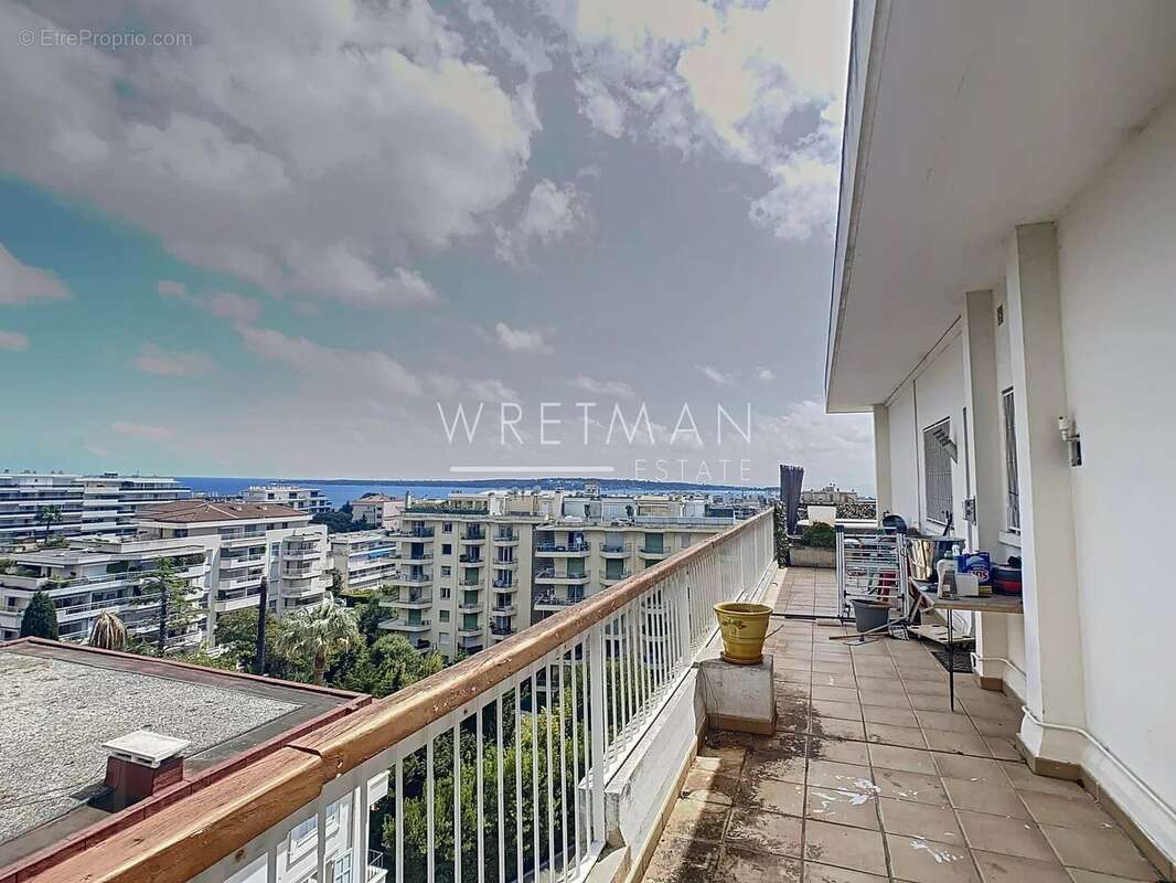 Appartement à CANNES