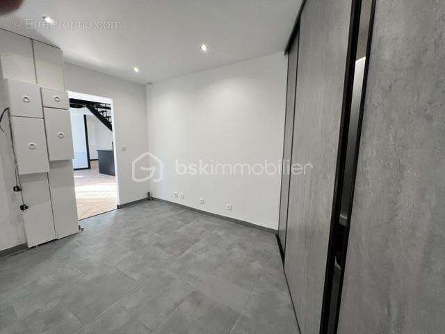 Magnifique longère-briarde en L, offrant 153m2 de charme/volume et robustesse + terrasse privative = vrai coup de coeur  !!! - photo 9