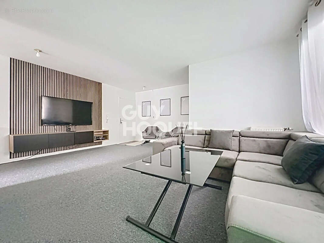 Appartement à STAINS