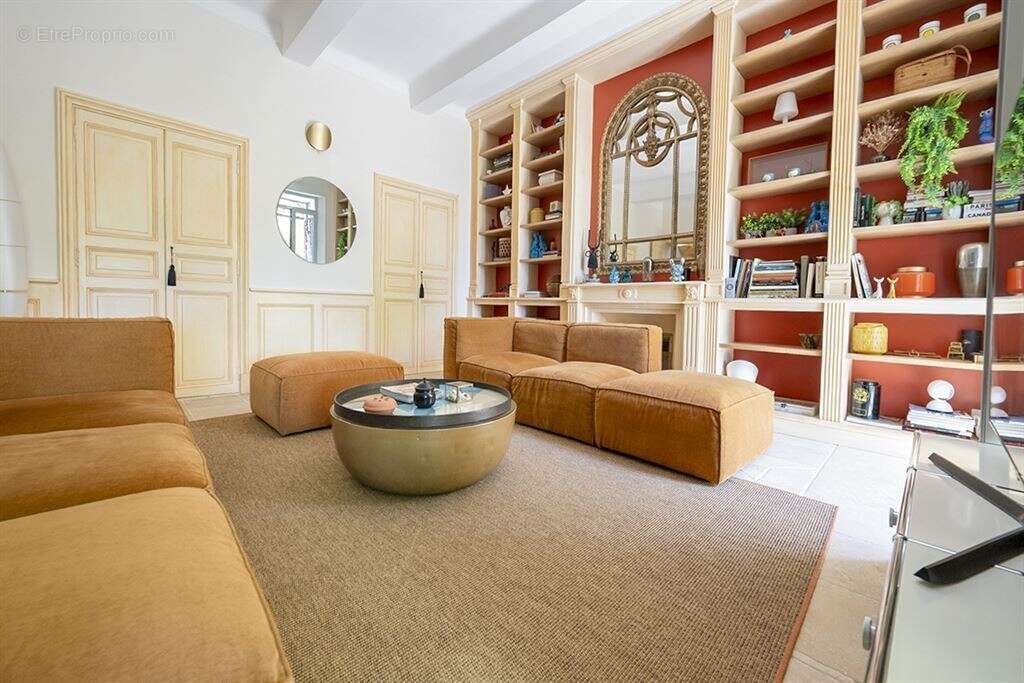 Maison à FIGANIERES