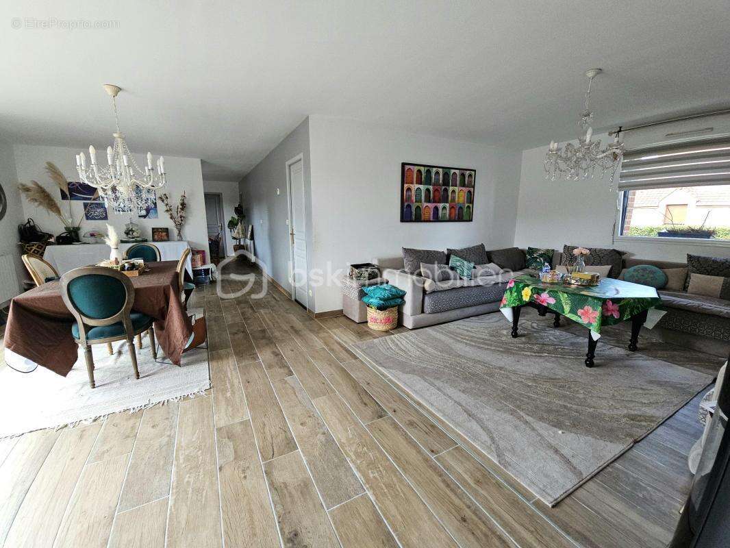 Maison à SIN-LE-NOBLE