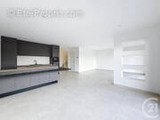 Maison à SAINT-JULIEN