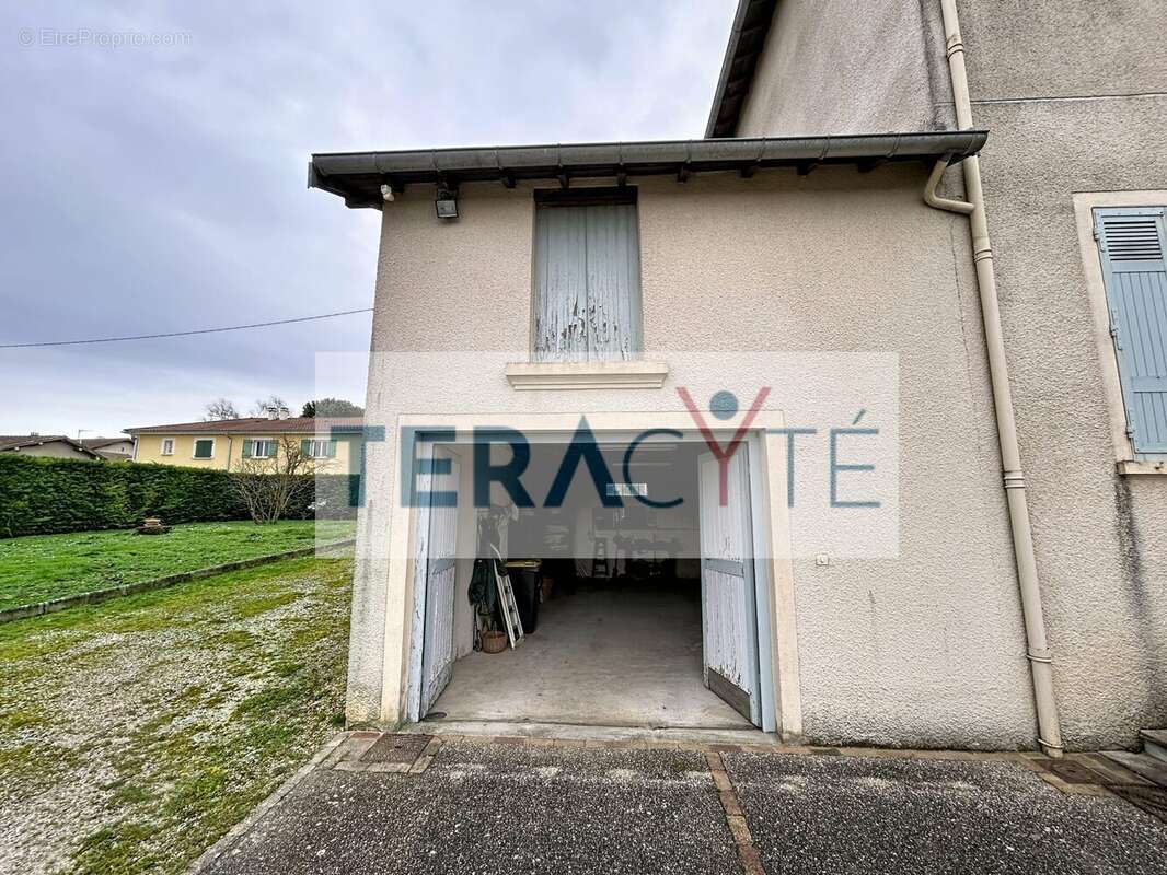 Appartement à VILLARS-LES-DOMBES