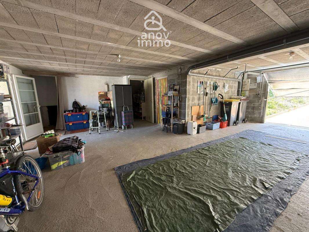 EXCLUSIVITE : Maison 4 chambres St Yrieix sur Charente - gar - photo 14