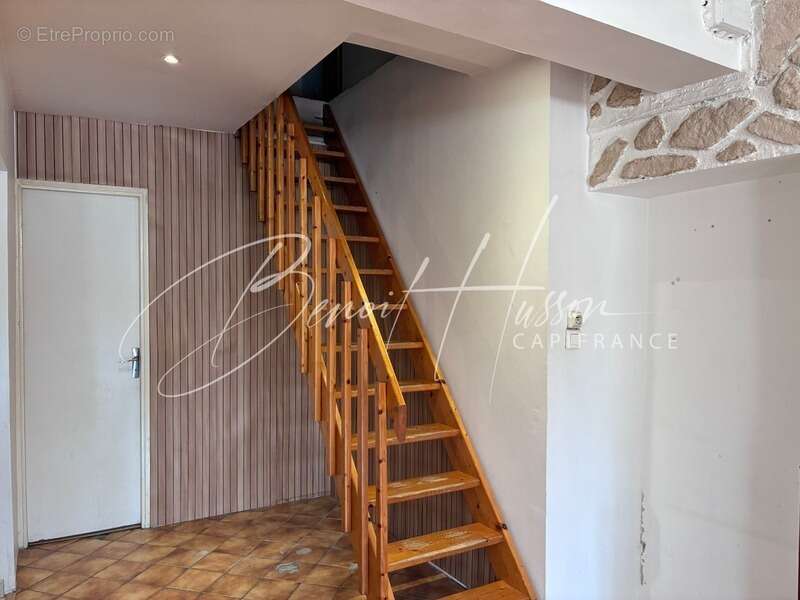 Maison de village T4 de 104m² avec cour extérieure - photo 7