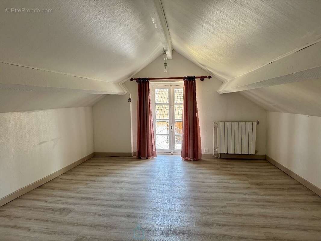 Maison à VETHEUIL