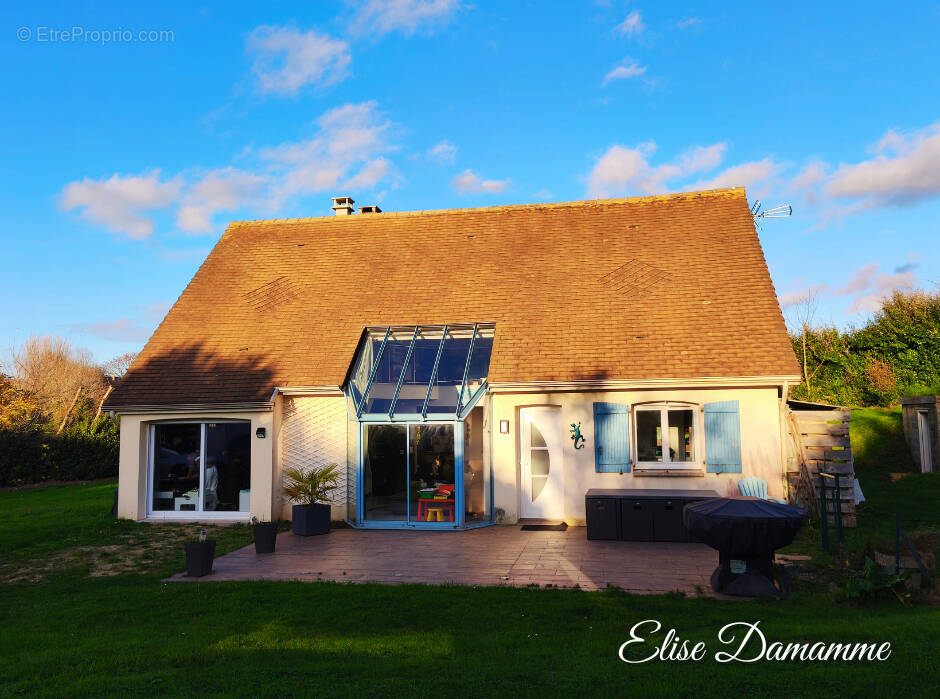 Maison à LE TILLEUL