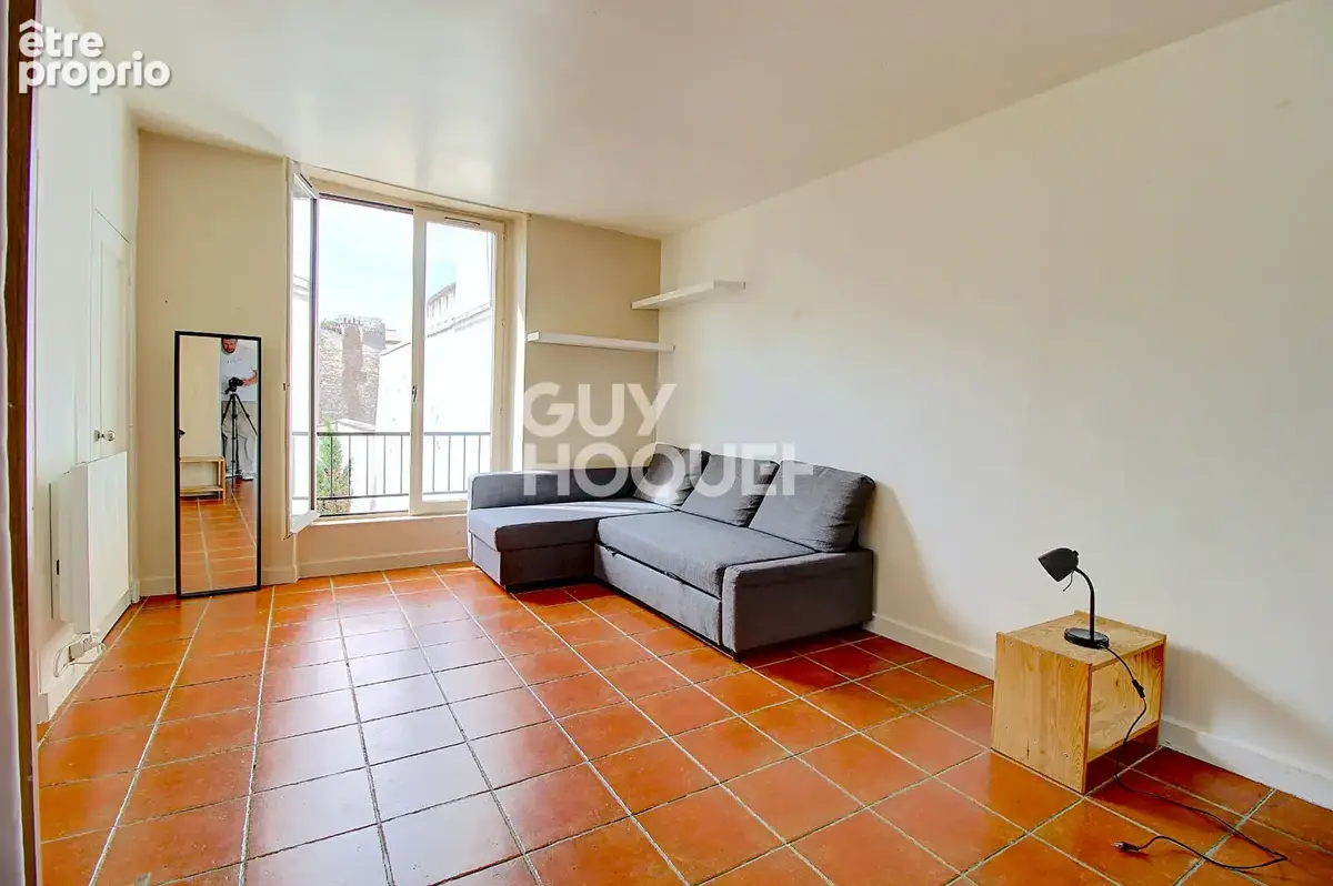 Appartement à PARIS-20E