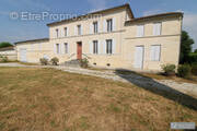 Maison à BOUGNEAU