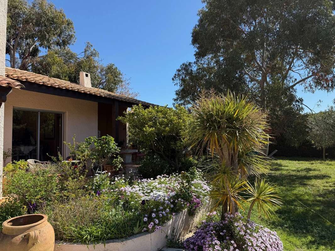 Une propriété introuvable : 2 159 m² de jardin privé au cœur de narbonne - photo 17