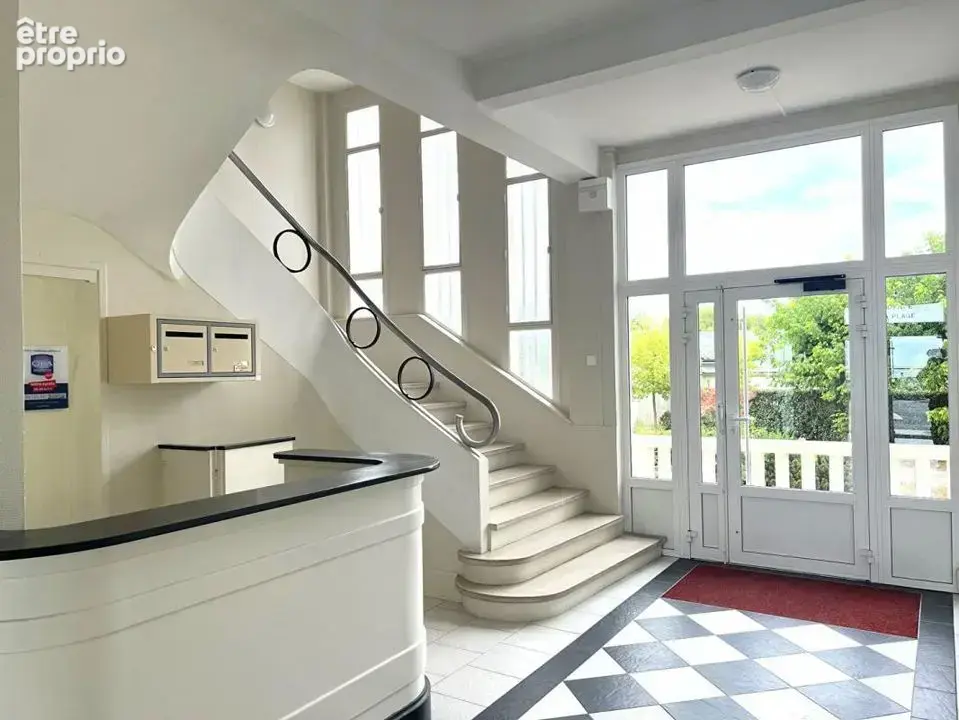 Appartement 2 pièces 51 m² à vendre à Royan (17200) - photo 2