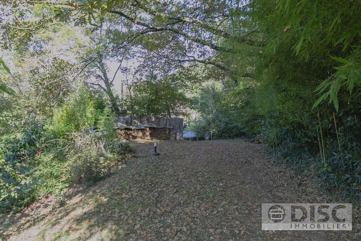 Maison à SAINT-MARTIN-LAGUEPIE