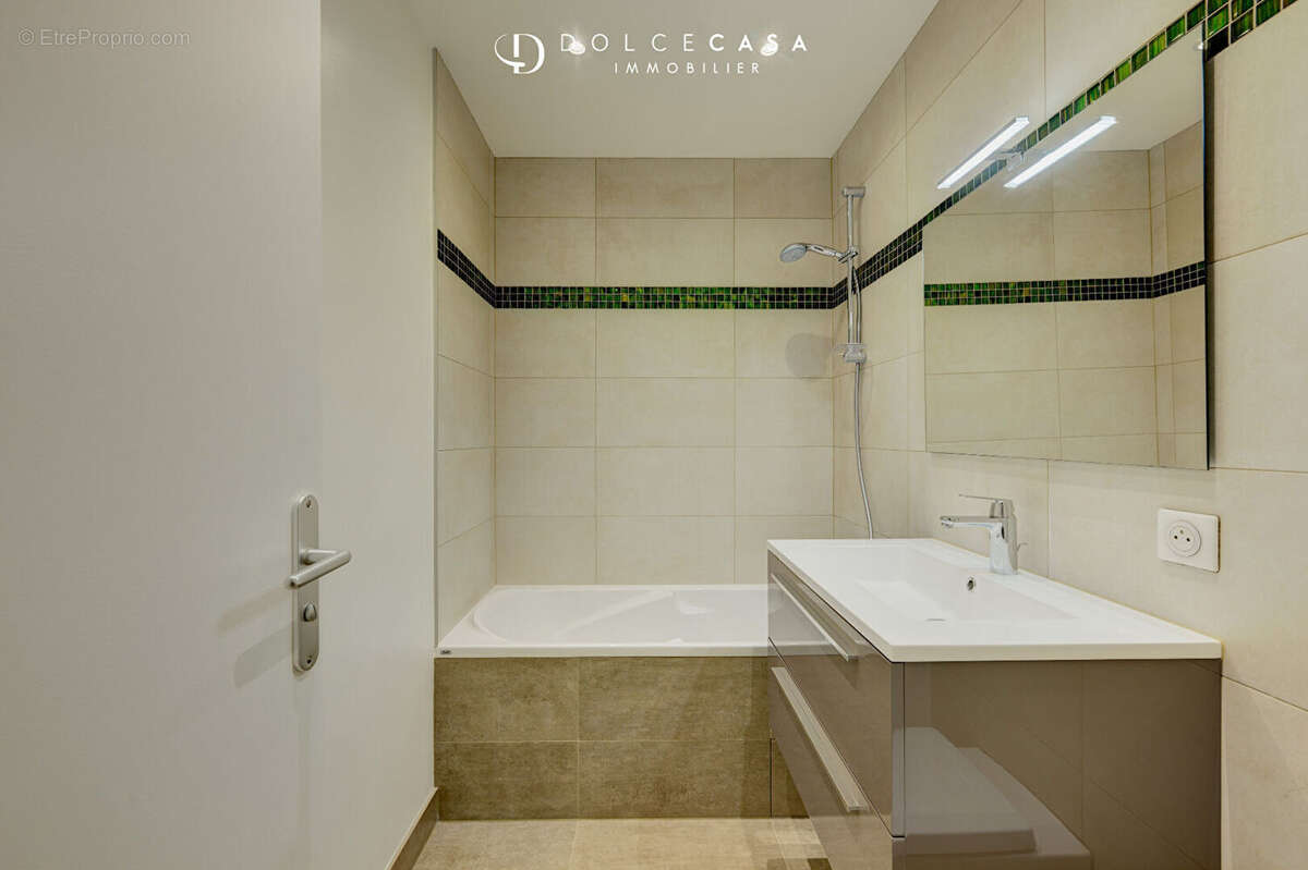 Appartement à LE PERREUX-SUR-MARNE