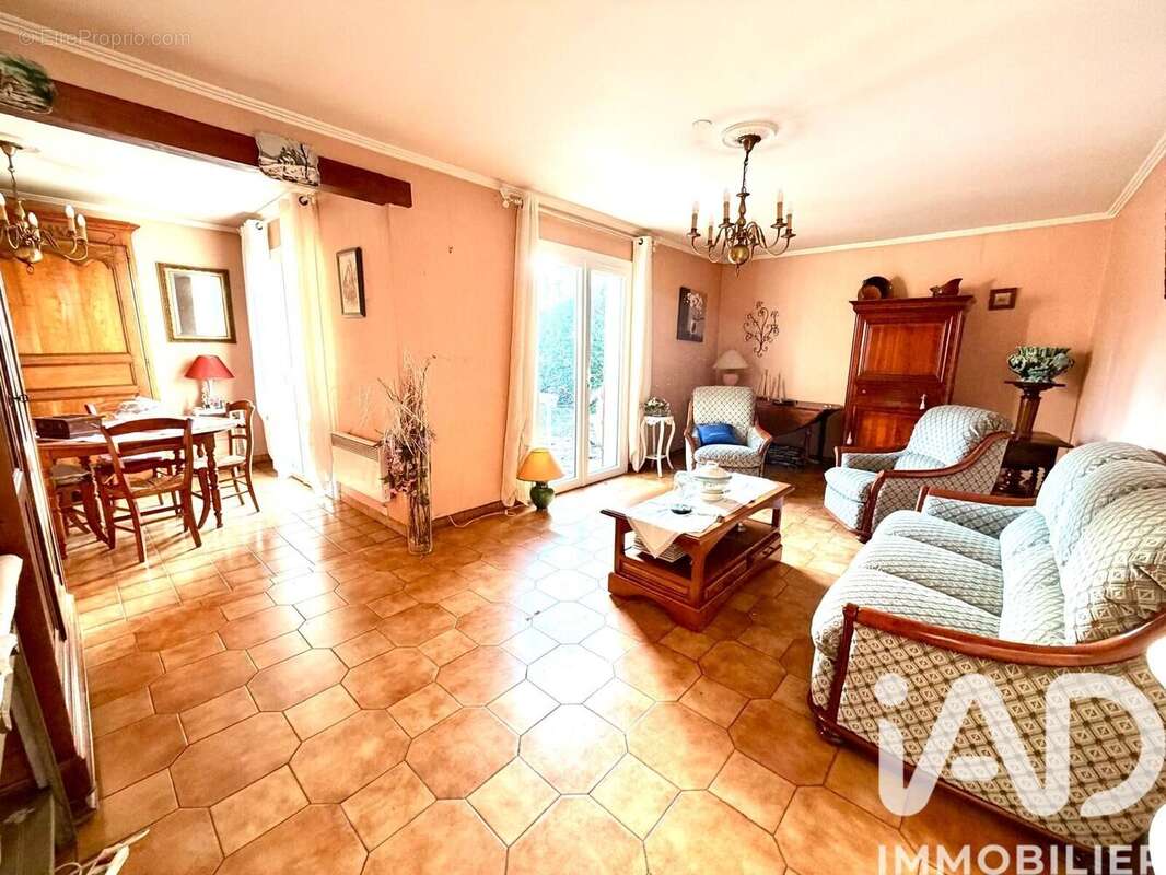 Photo 2 - Maison à CARBON-BLANC