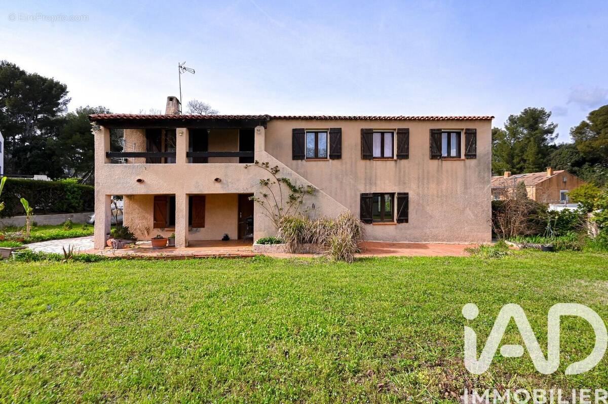 Photo 1 - Maison à LA PENNE-SUR-HUVEAUNE