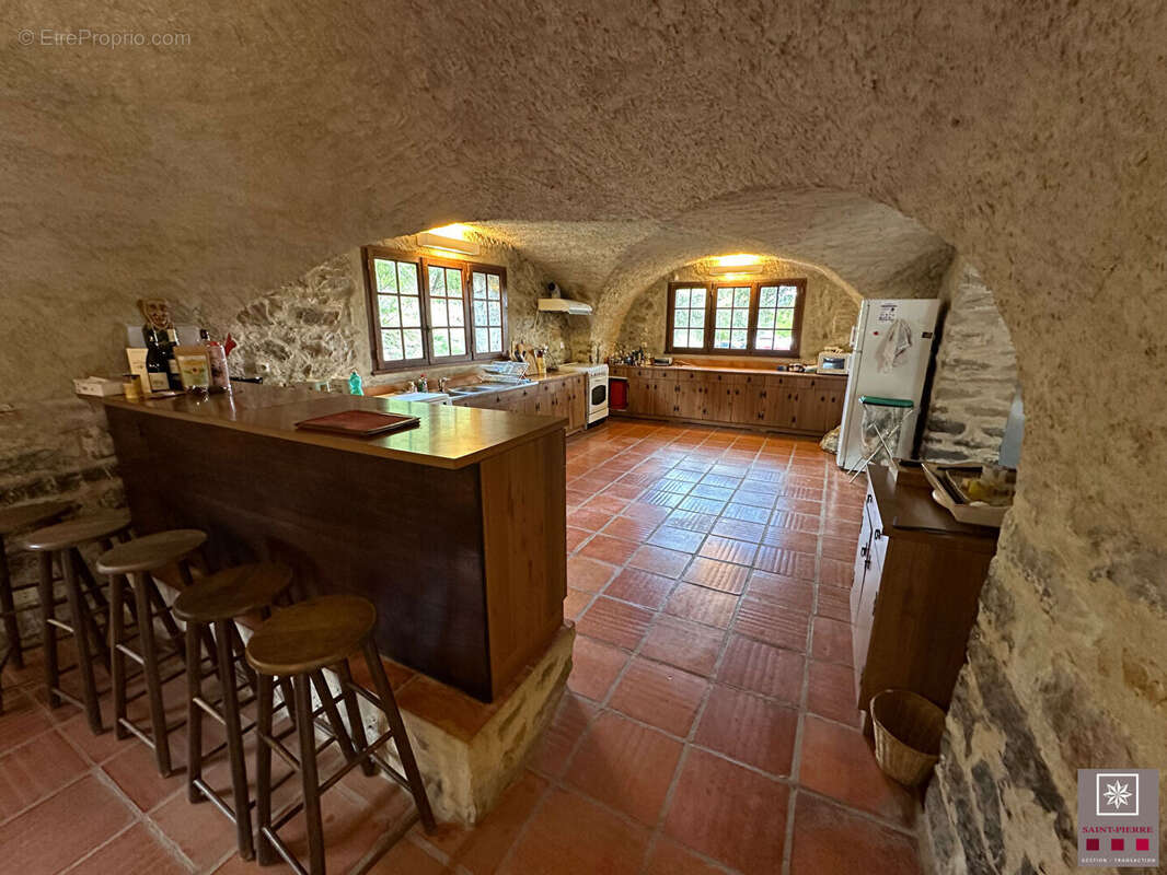 Maison à DURFORT-ET-SAINT-MARTIN-DE-SOSSENAC