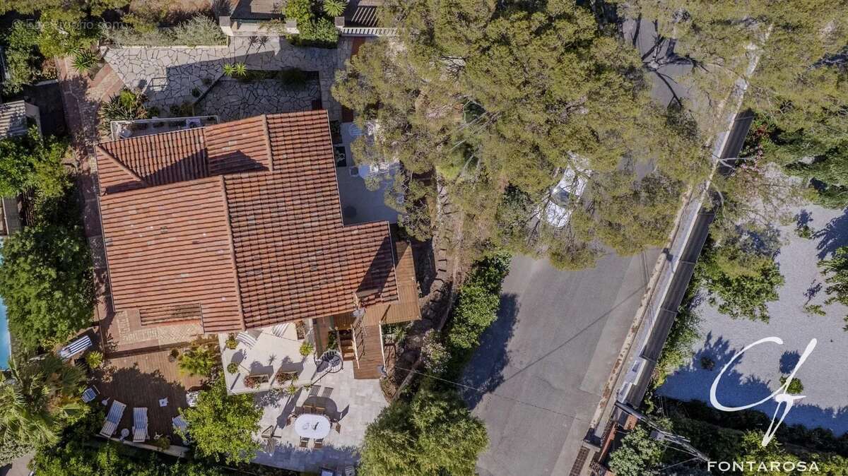 Maison à SAINT-RAPHAEL