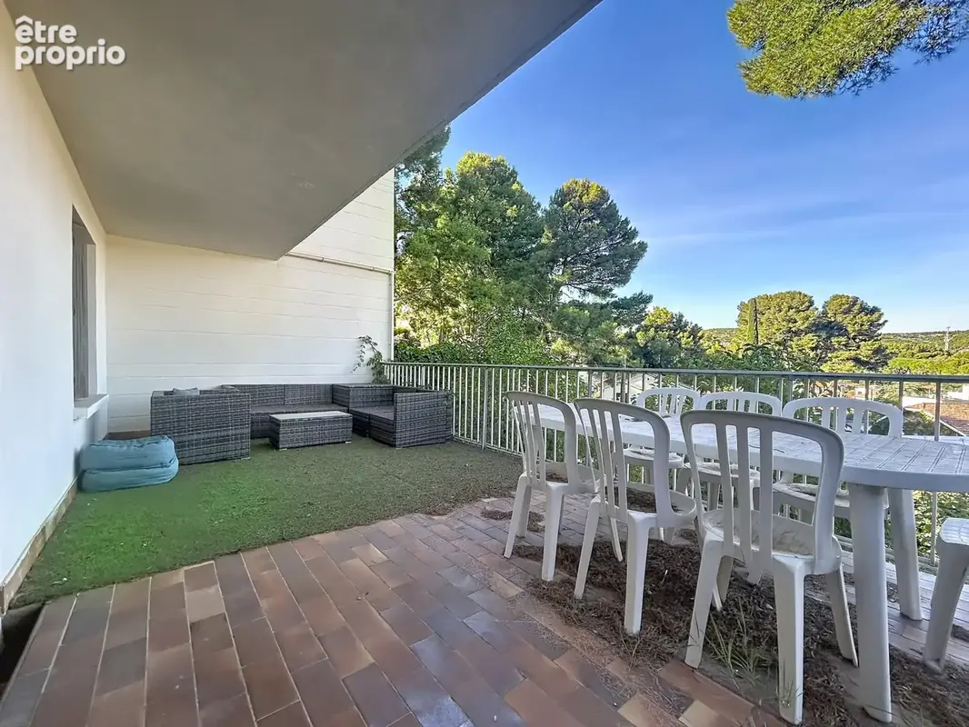 Carry-le-rouet   maison avec vue dégagée + 2 appartements - potentiel locatif - photo 19
