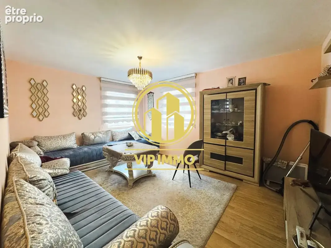 Appartement 71 m² à Lille  - photo 8