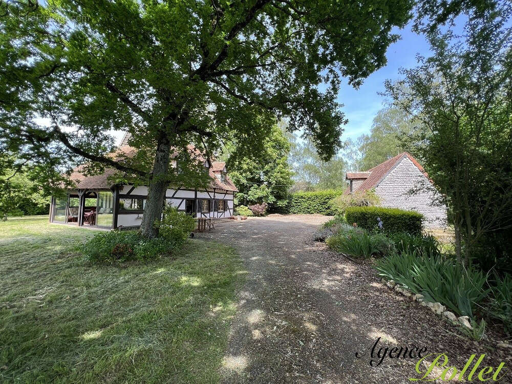 Maison à VAILLY-SUR-SAULDRE