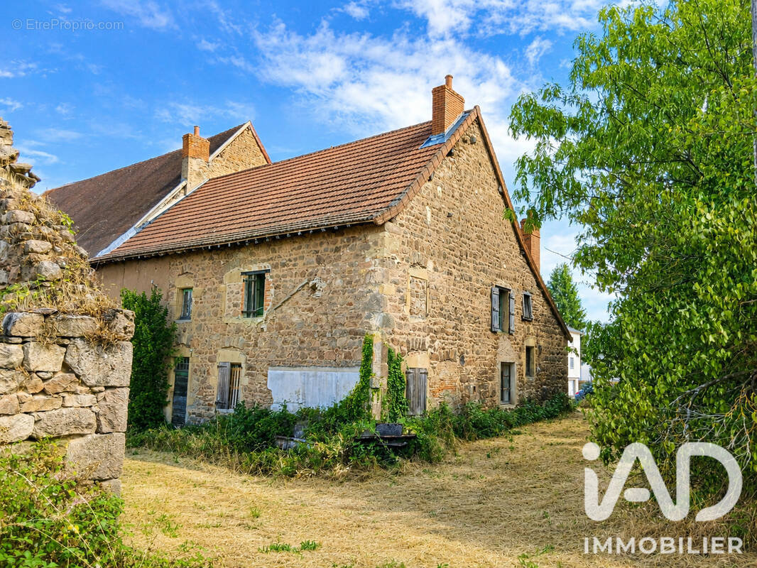Photo 1 - Maison à LA CLAYETTE