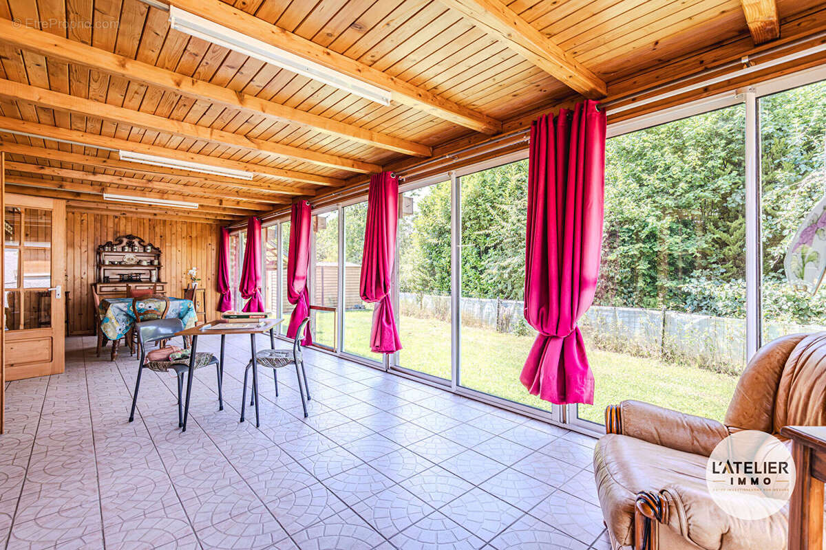 Maison à AIZELLES
