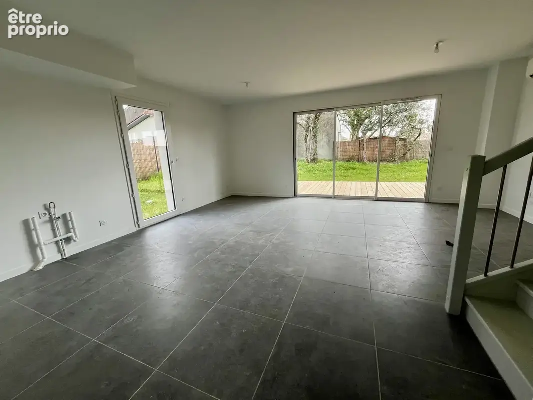 Maison 131 m² à Artigues-Pres-Bordeaux  - photo 2