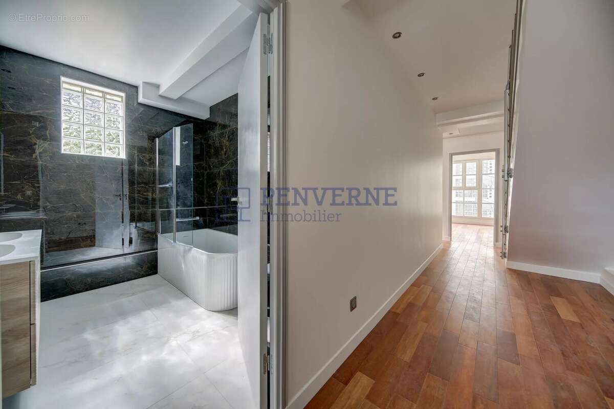 Maison à PARIS-13E