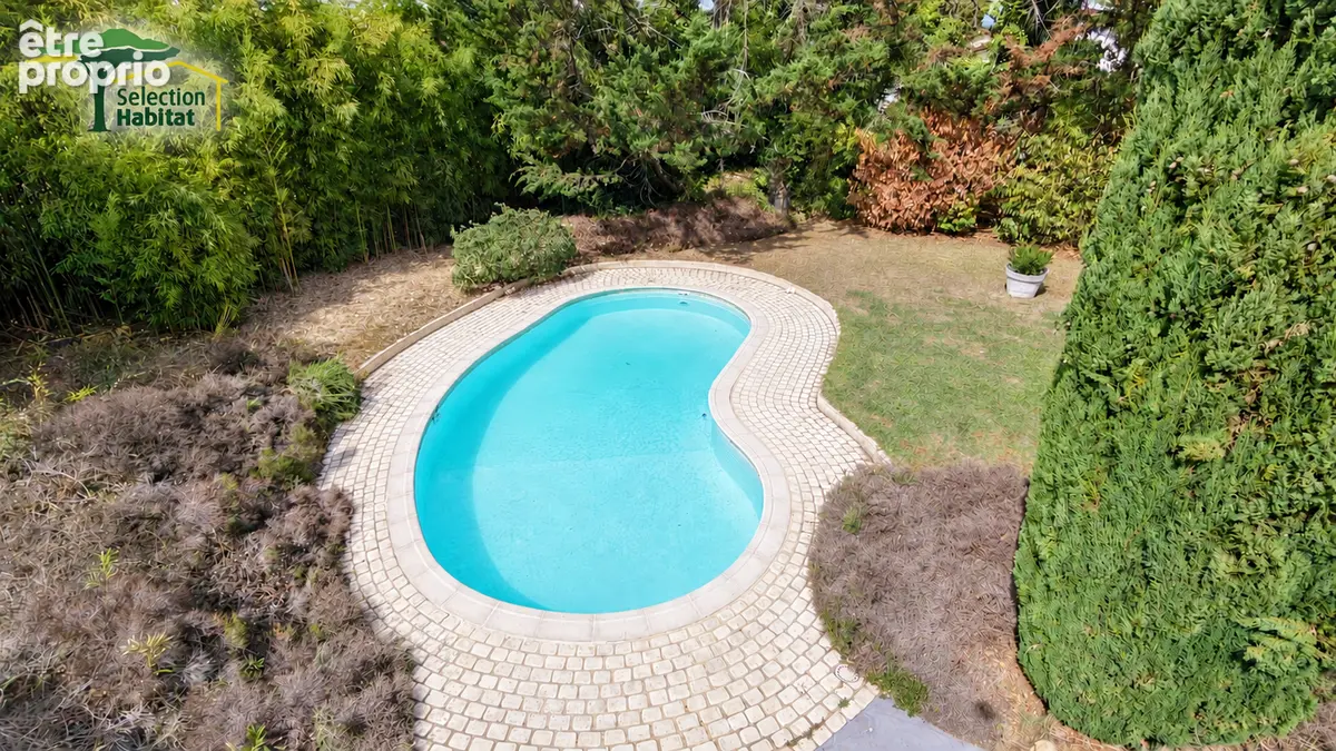Demeure de caractère, maison d'amis et piscine sur un parc de 4 600 m² - photo 20