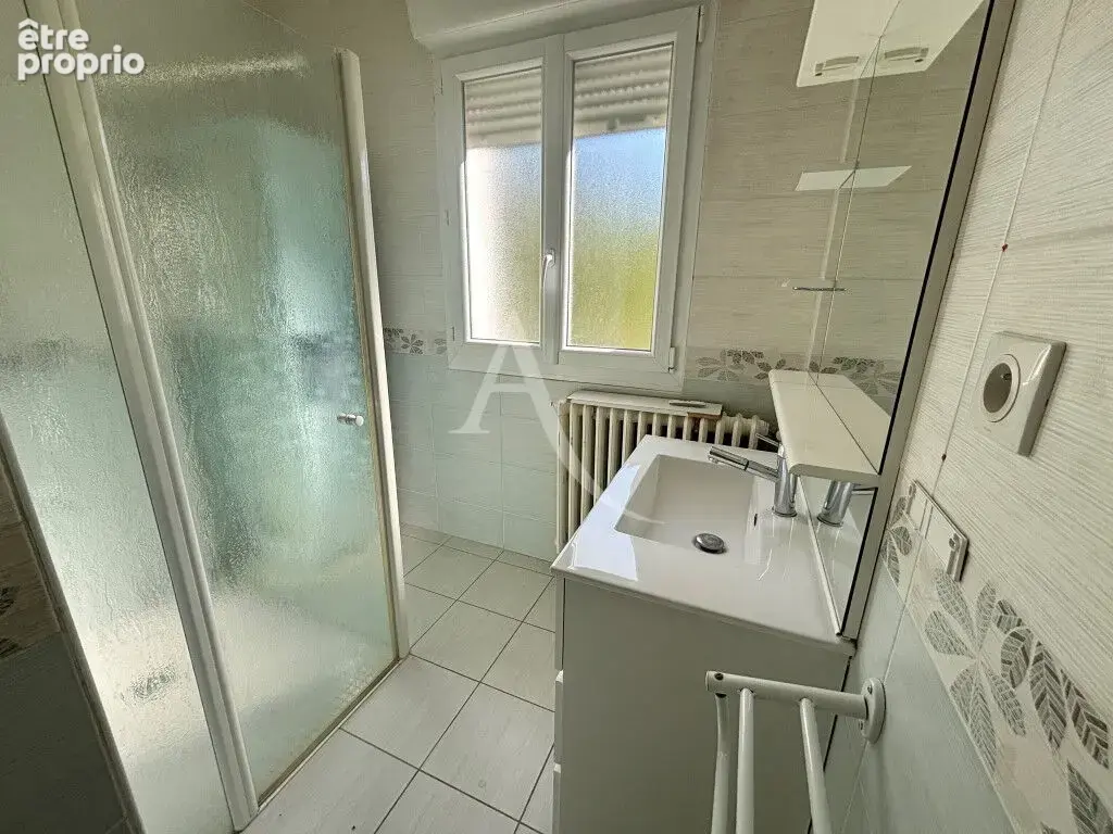 EN VENTE - FOURCHAMBAULT CENTRE - Maison 2 chambres sur sous-sol - photo 7