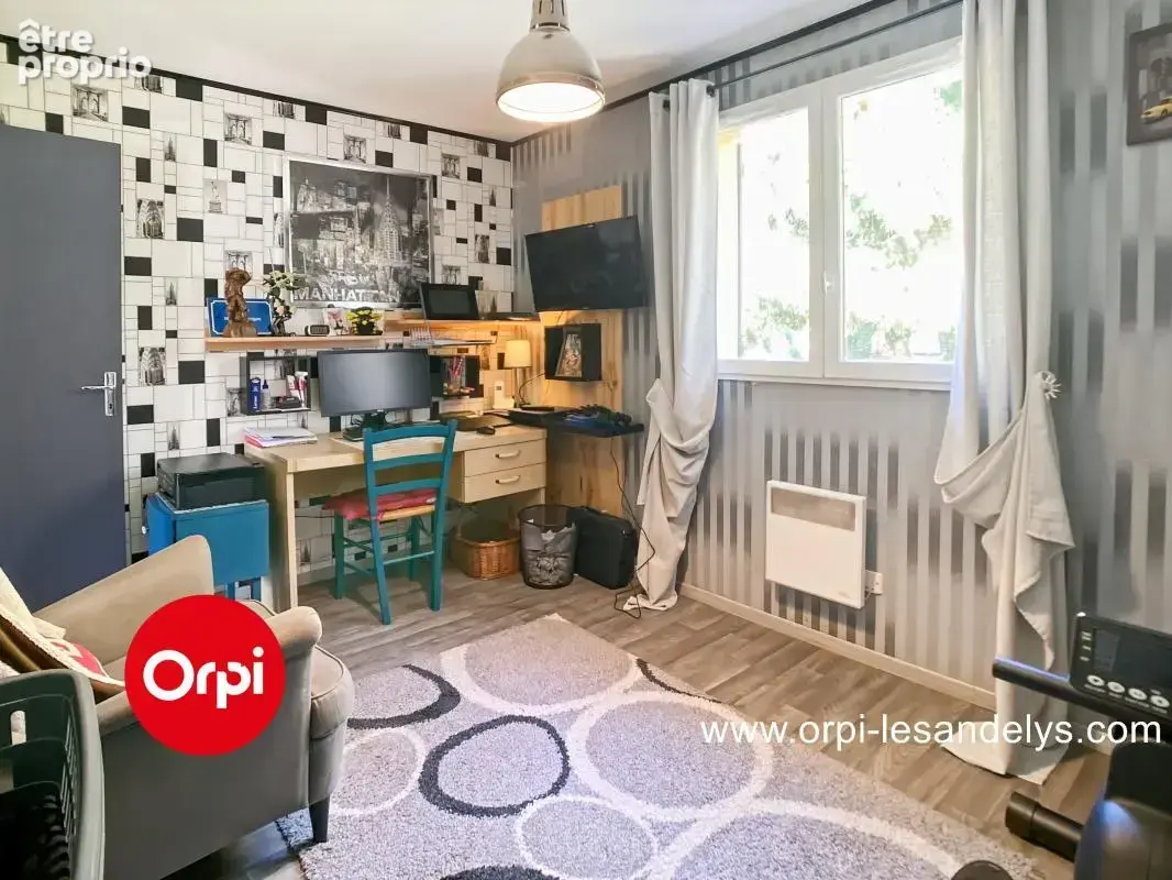 VENDU - Proche Les Andelys - Maison À Vendre 4 chambres + jardin arboré de 2200 m² env - photo 14