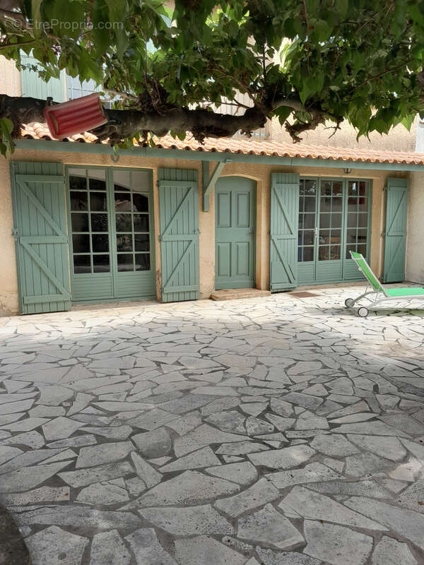 Maison à BESSAN