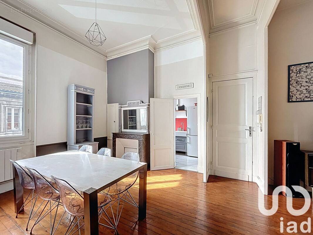 Photo 1 - Appartement à BORDEAUX