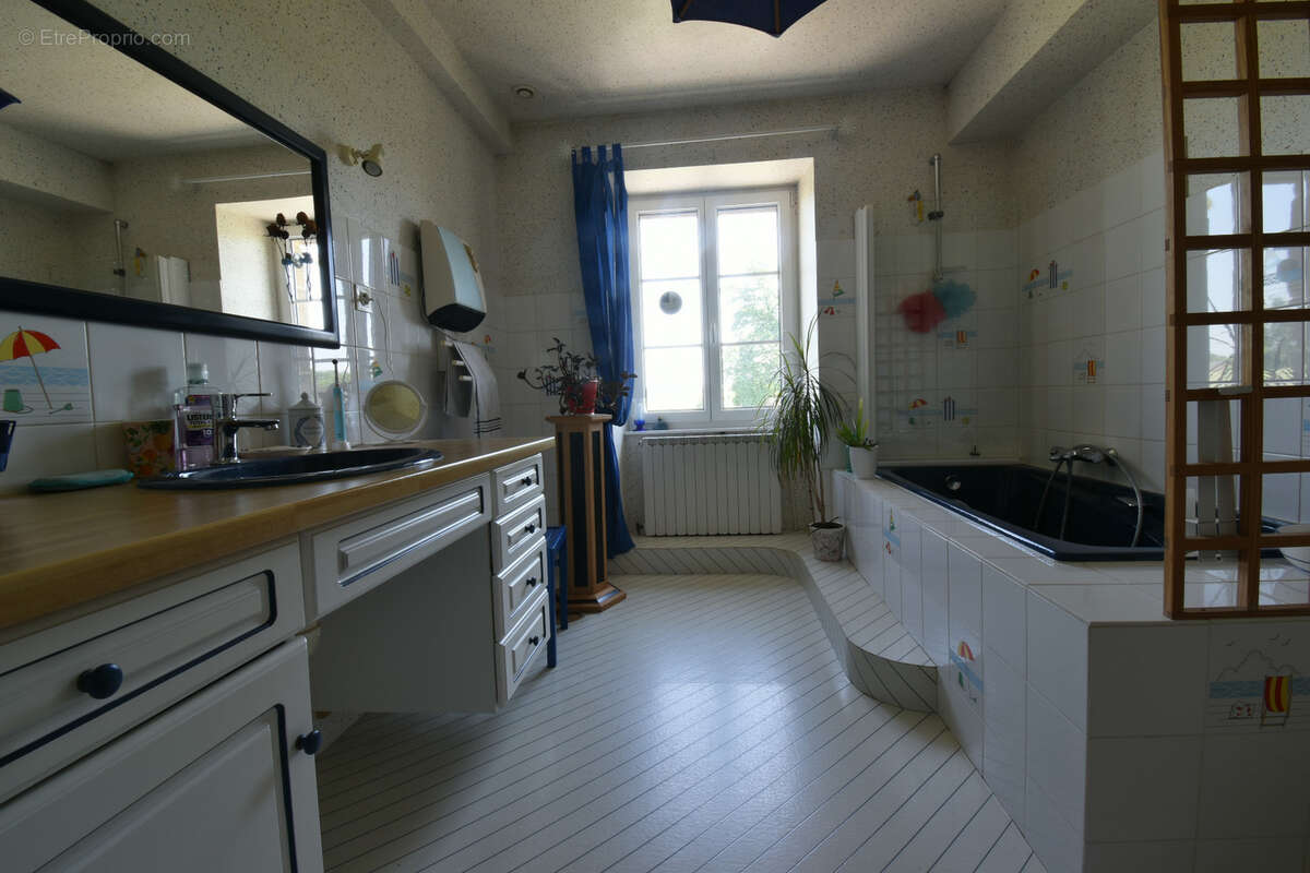 Maison 6 pièces 152 m² à vendre à Buais (50640) - photo 16