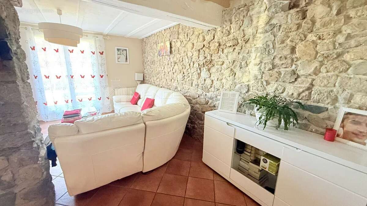 Maison inviduelle charmante pleine de confort et nature - photo 10