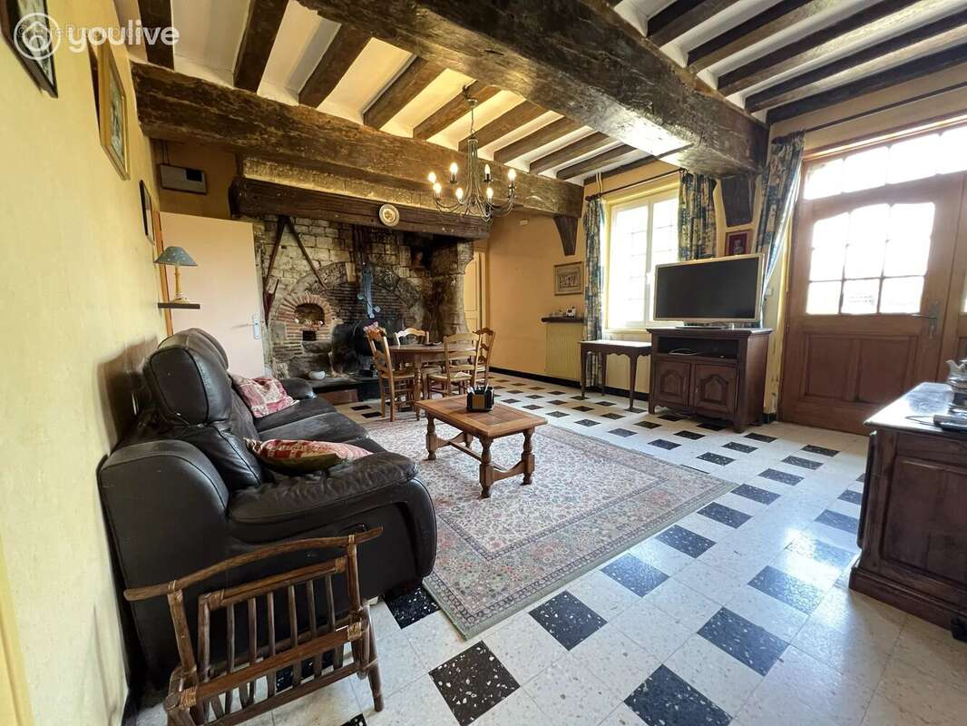 Maison à MANNEVILLE-LA-GOUPIL