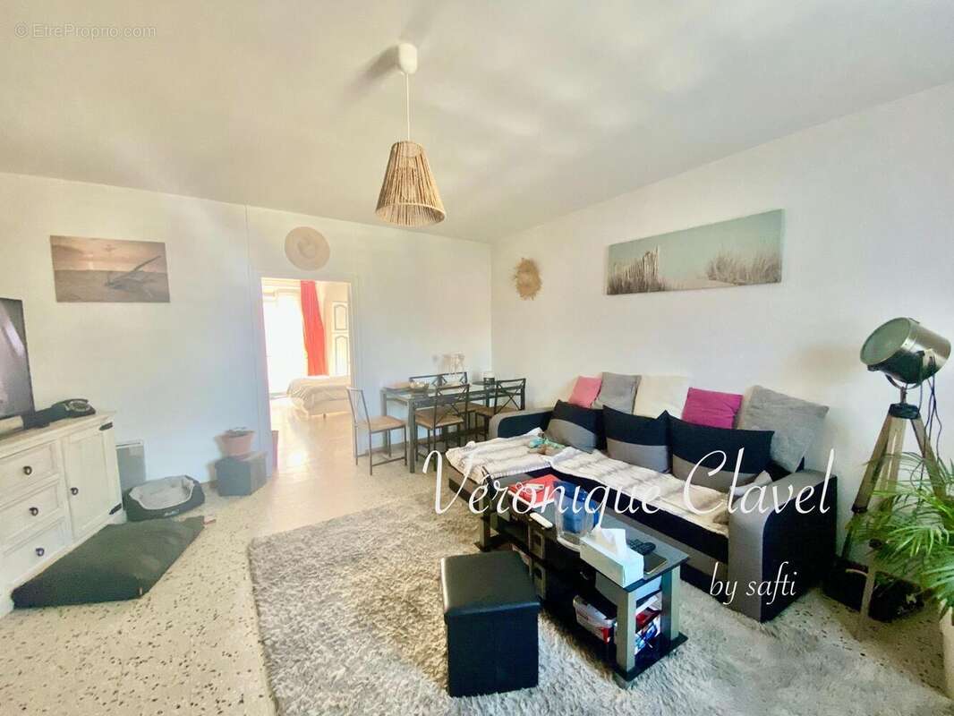 Photo 2 - Appartement à BESSEGES