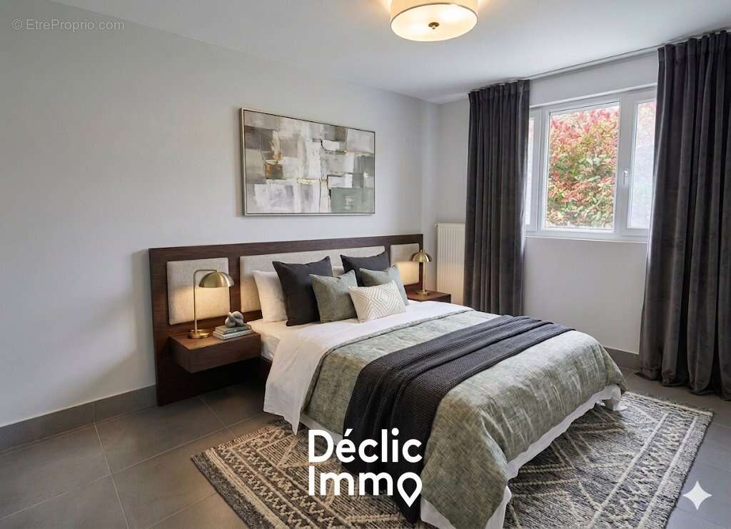 Appartement à CHATEAUNEUF-GRASSE