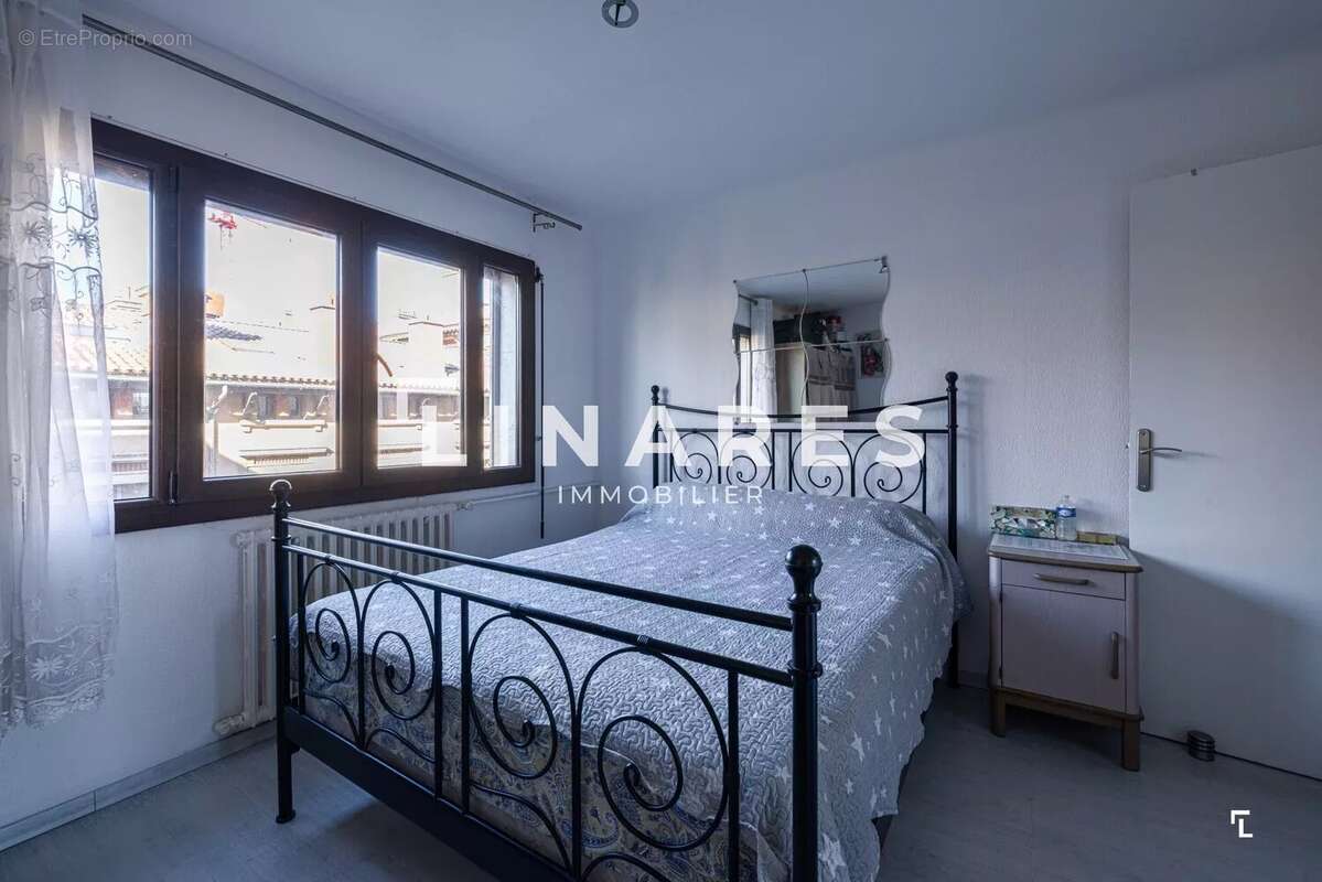 Appartement à MARSEILLE-3E