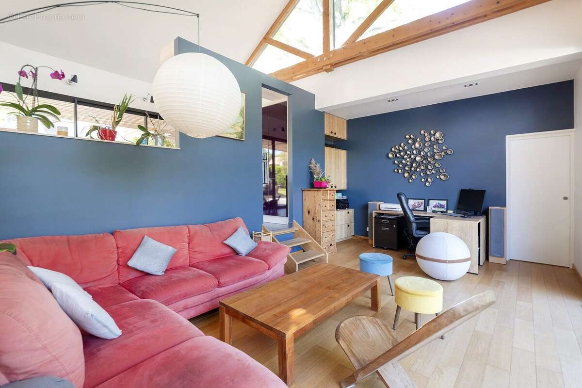 Maison à MONTLHERY
