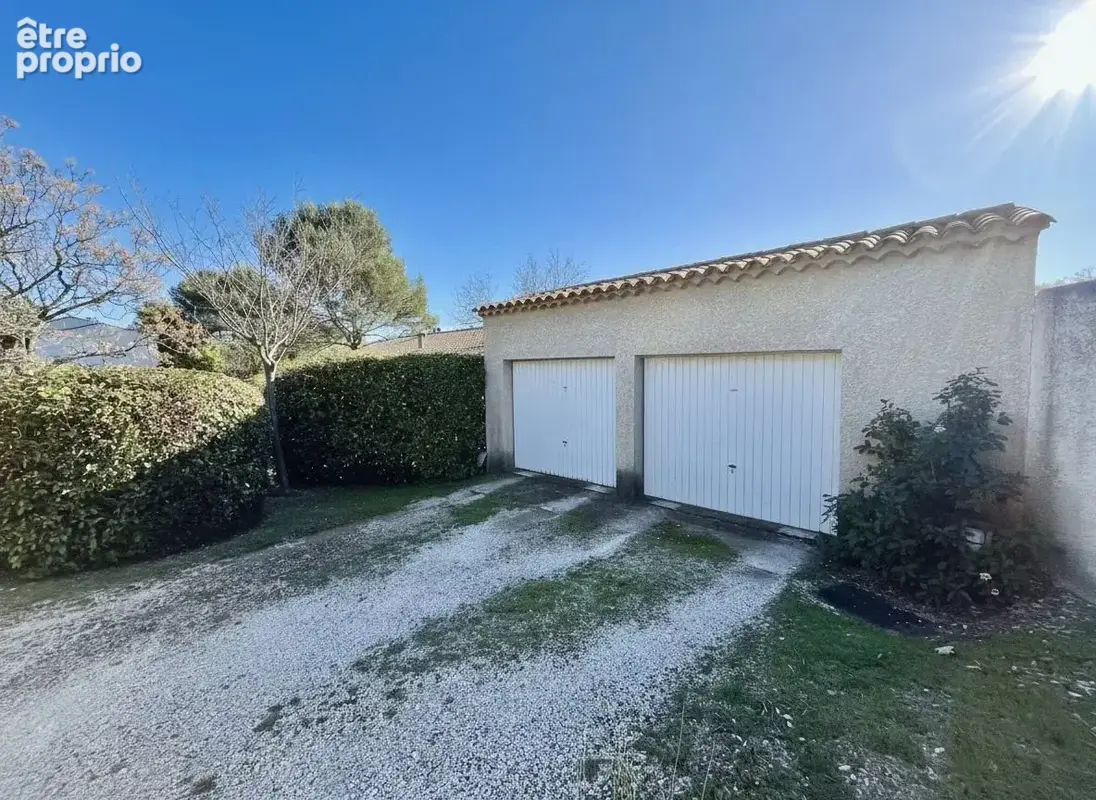 Villa de plain-pied 130 m² avec piscine et studio indépendant - photo 7