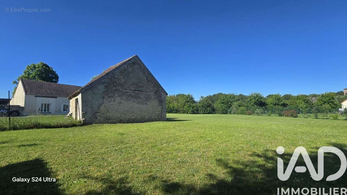 Photo 5 - Terrain à SAINT-GERMAIN-DES-BOIS