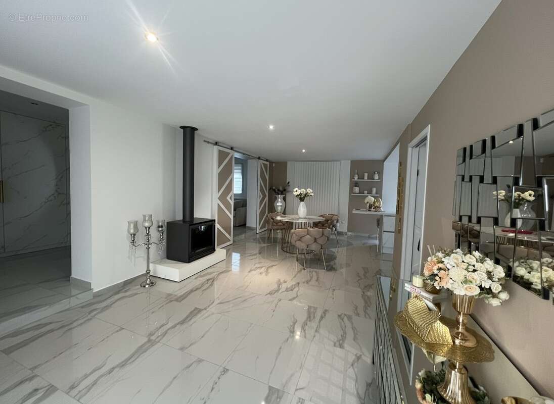 Maison à SAINT-LAMBERT-LA-POTHERIE